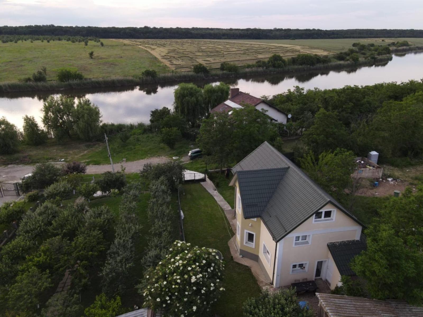 Family Home, Near Therme/Airport/ Lake, Balotesti Caciulati Exterior foto